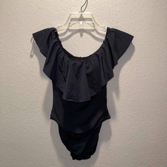 TRINA TURK Nordstrom black off shoulder ruffle one piece swimsuit maillot 2 6 - Picture 3 of 7
